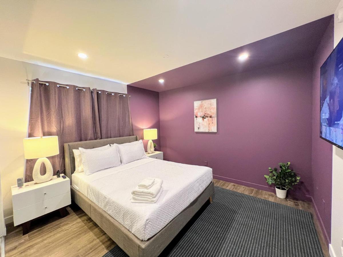 Hollywood Purple Habitat Villa Los Angeles Exterior photo