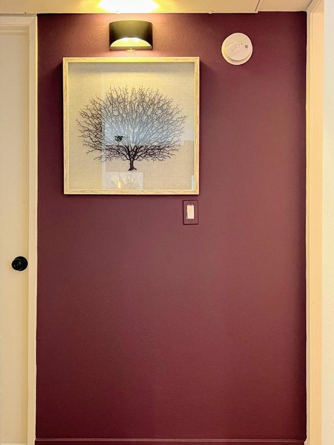 Hollywood Purple Habitat Villa Los Angeles Exterior photo