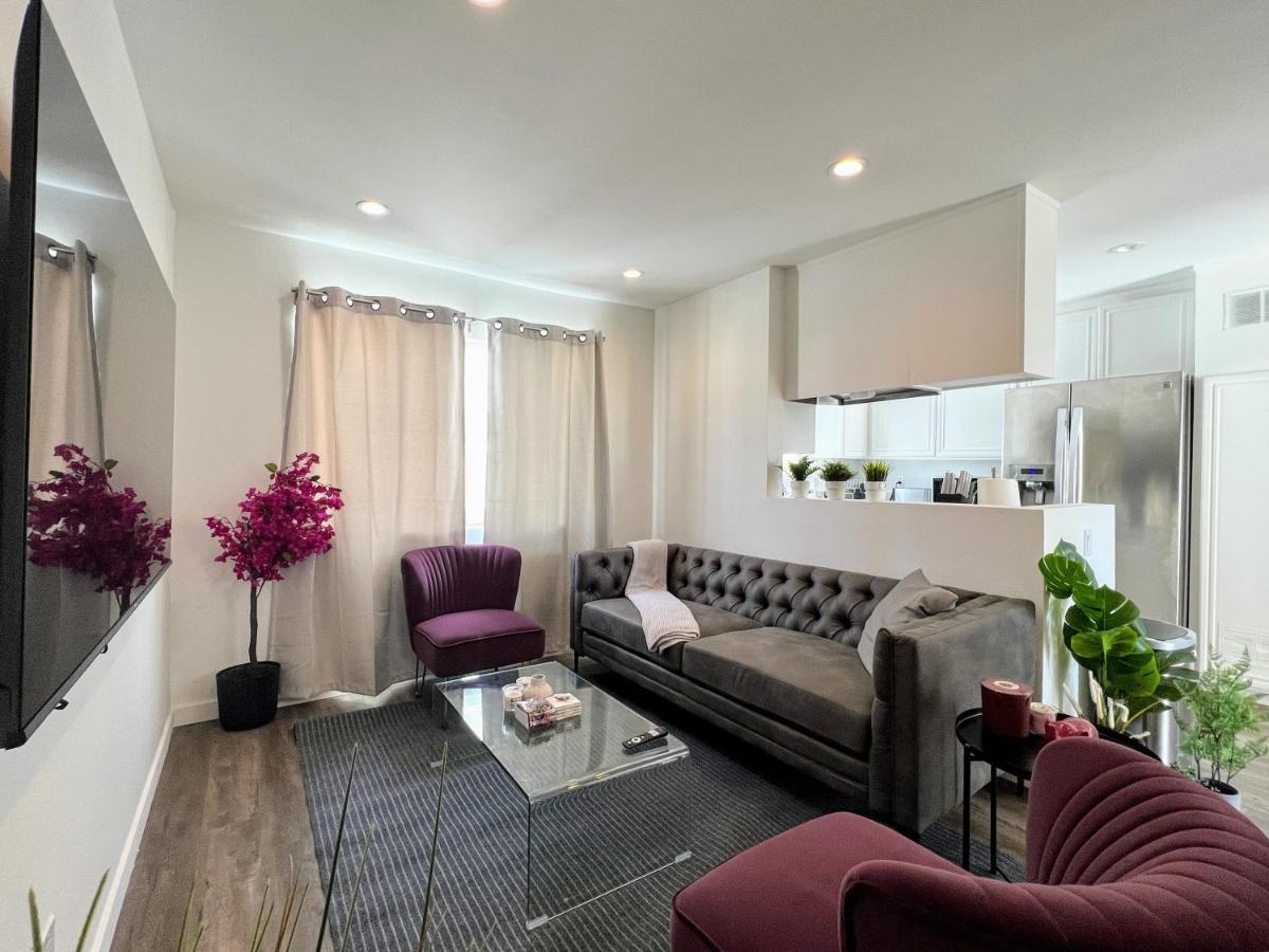 Hollywood Purple Habitat Villa Los Angeles Exterior photo